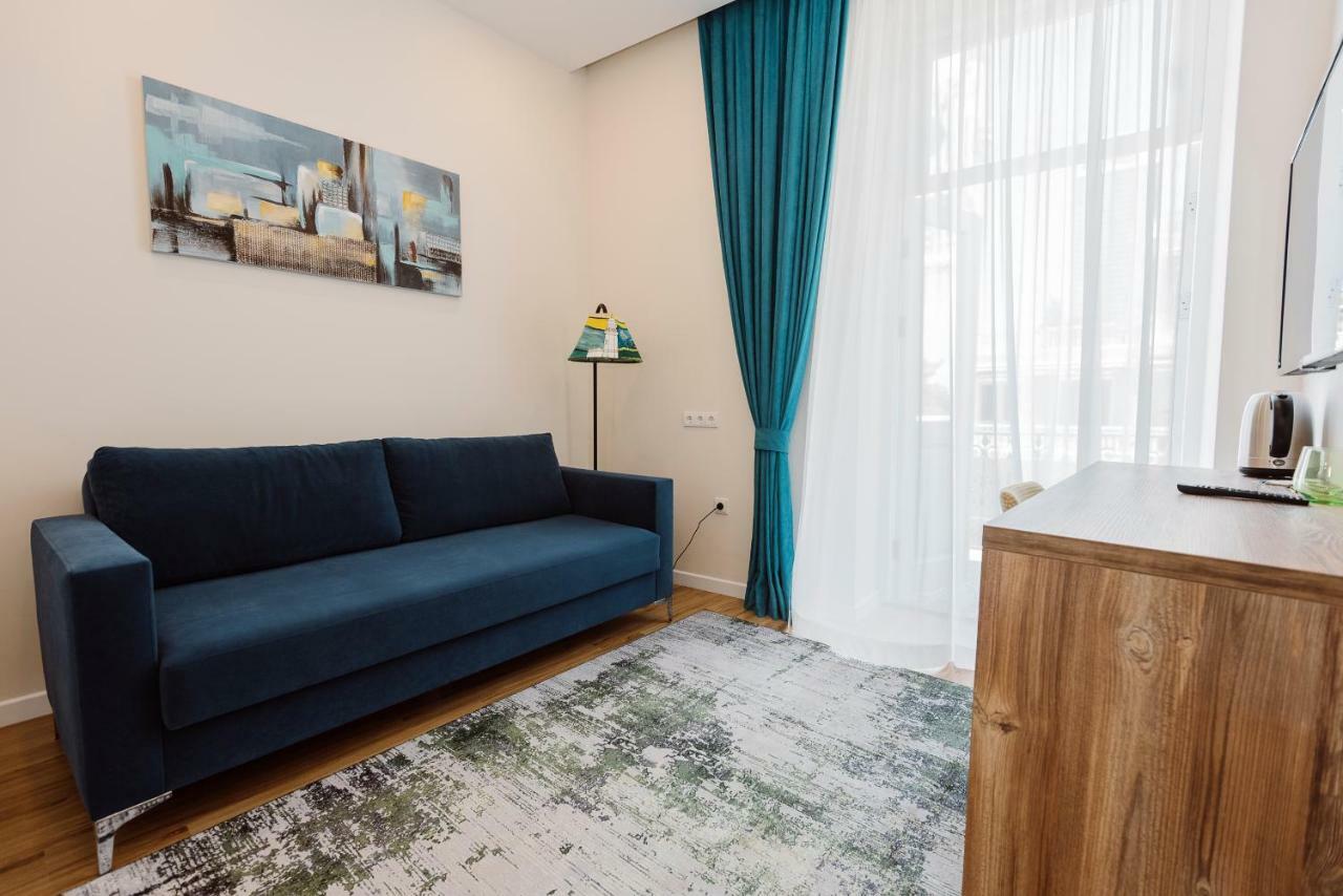 Boulevard Hotel Batumi Bagian luar foto